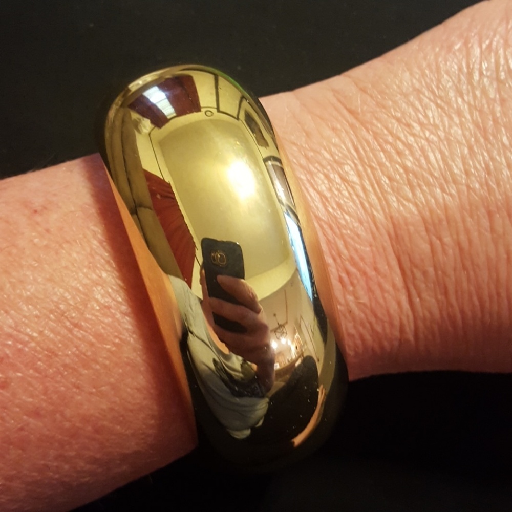 Gold Tone Bracelet